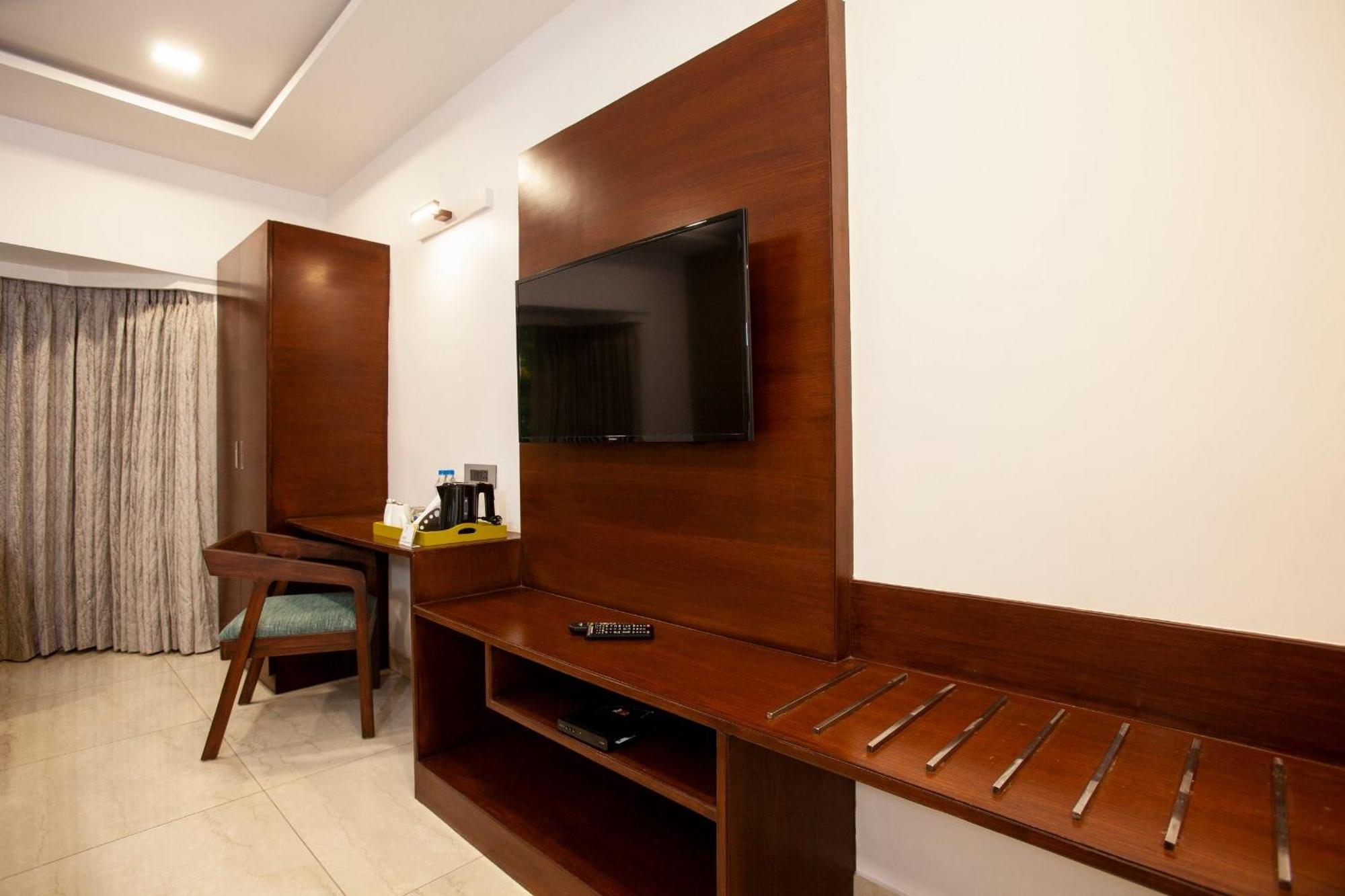 Mango Suites Viera Hyderabad Exterior foto